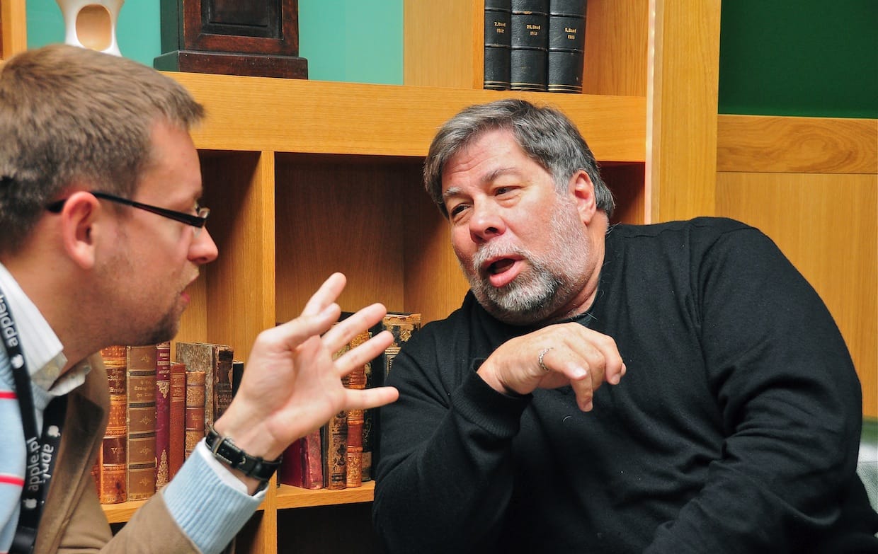 Zdjęcie okładkowe wpisu Steve Wozniak: Rozwój AI poza GPT-4 powinien zostać wstrzymany