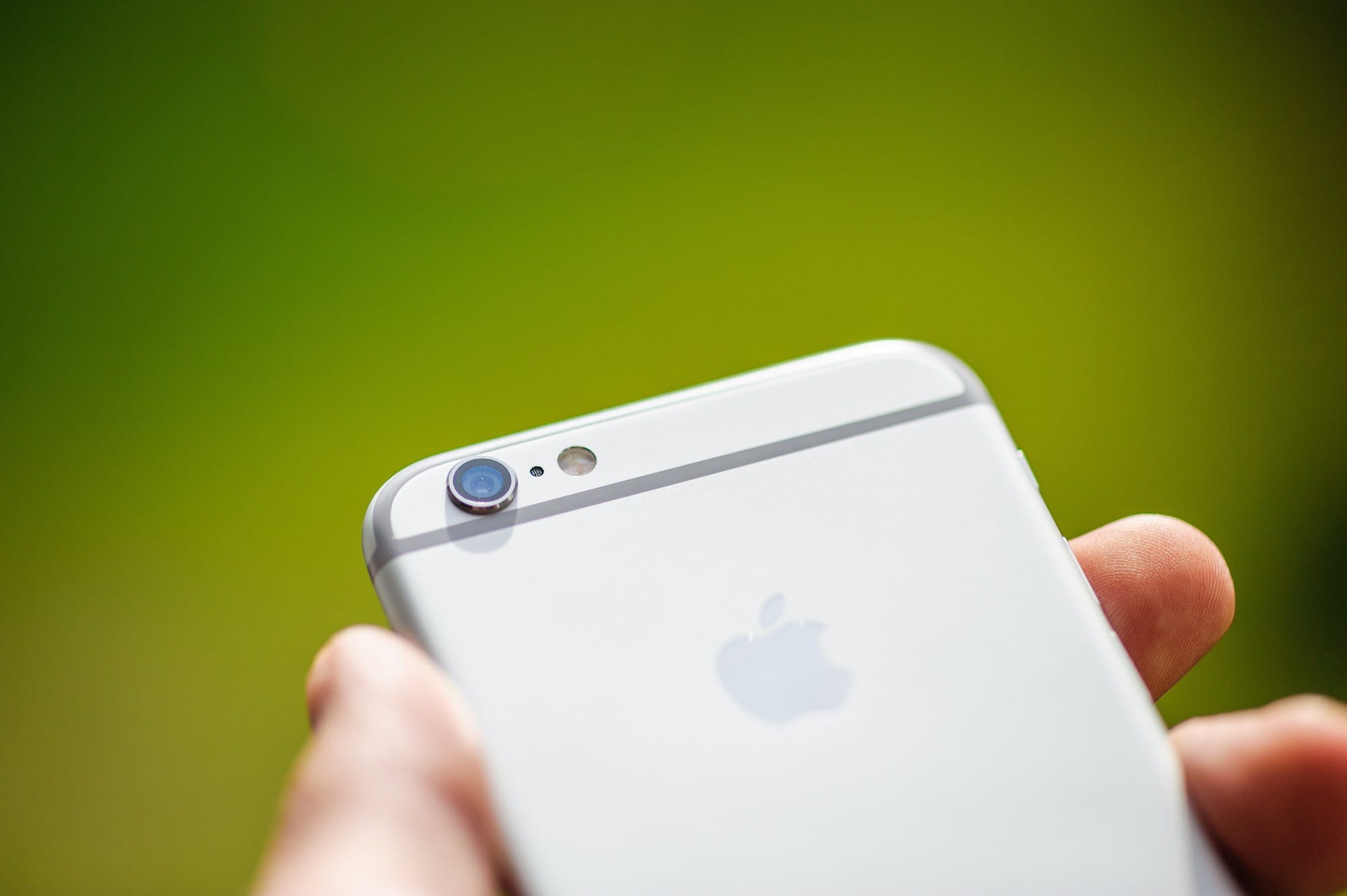 Zdjęcie okładkowe wpisu iPhone 6s z udoskonalonym Touch ID i 8-megapikselowym aparatem?