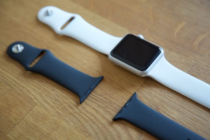 Zdjęcie okładkowe do wpis Apple Watch Sport Band – wyjmujemy z pudełka