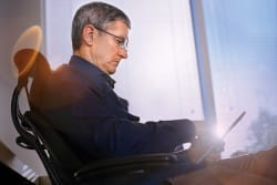 Zdjęcie okładkowe wpisu Apple opóźnia wdrożenie wykrywania pornografii dziecięcej (CSAM)