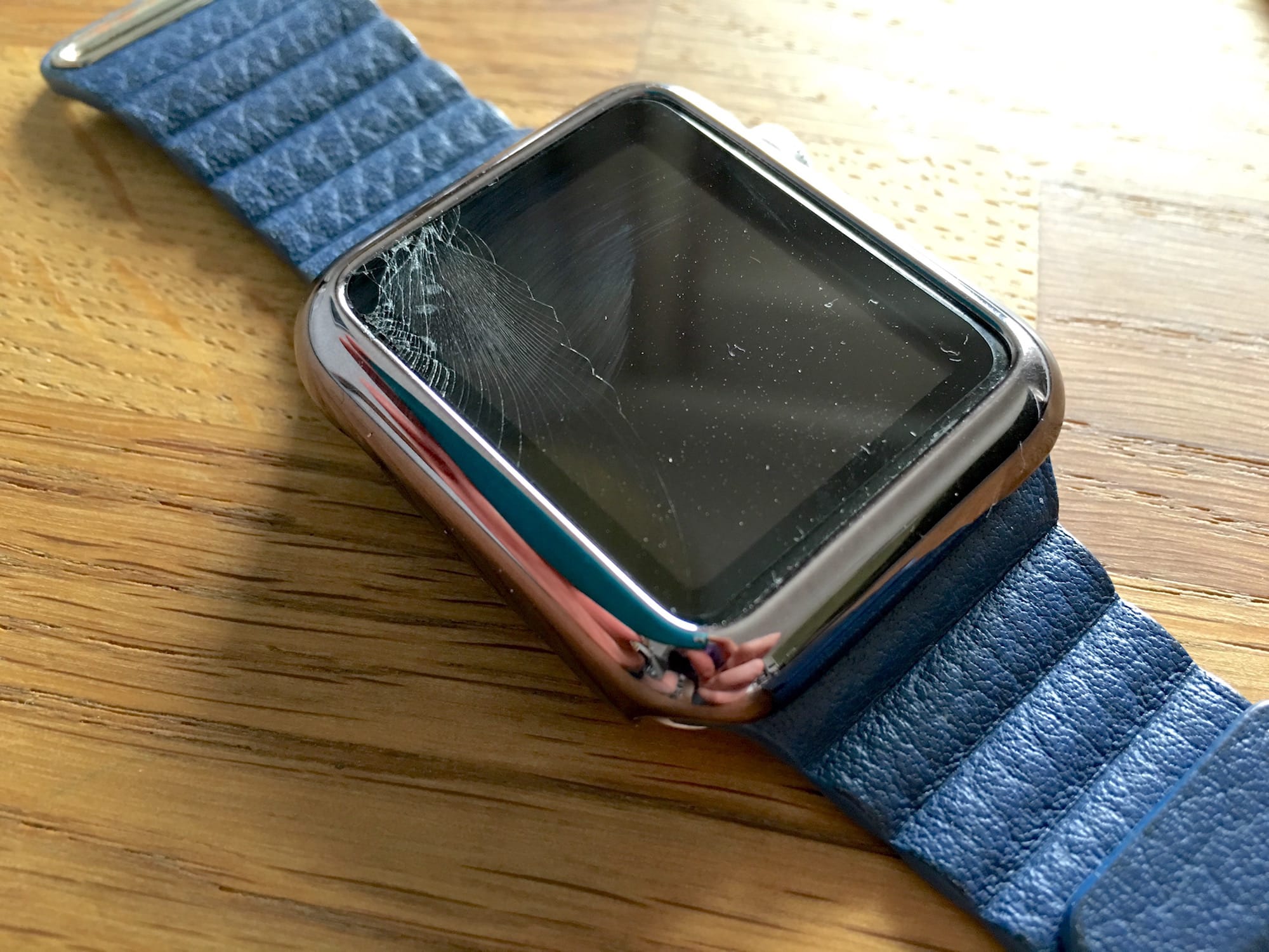 Zdjęcie okładkowe wpisu Nadal uważacie, że nie warto zabezpieczać Apple Watch?