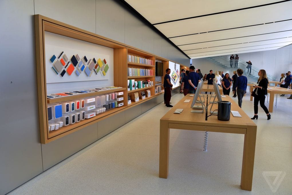 Zdjęcie okładkowe wpisu Apple zmienia nazwę swoich sklepów Apple Store