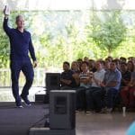 Zdjęcie okładkowe wpisu: Tim Cook dzwoni do Trumpa – witajcie w polityczno-technologicznym błocie