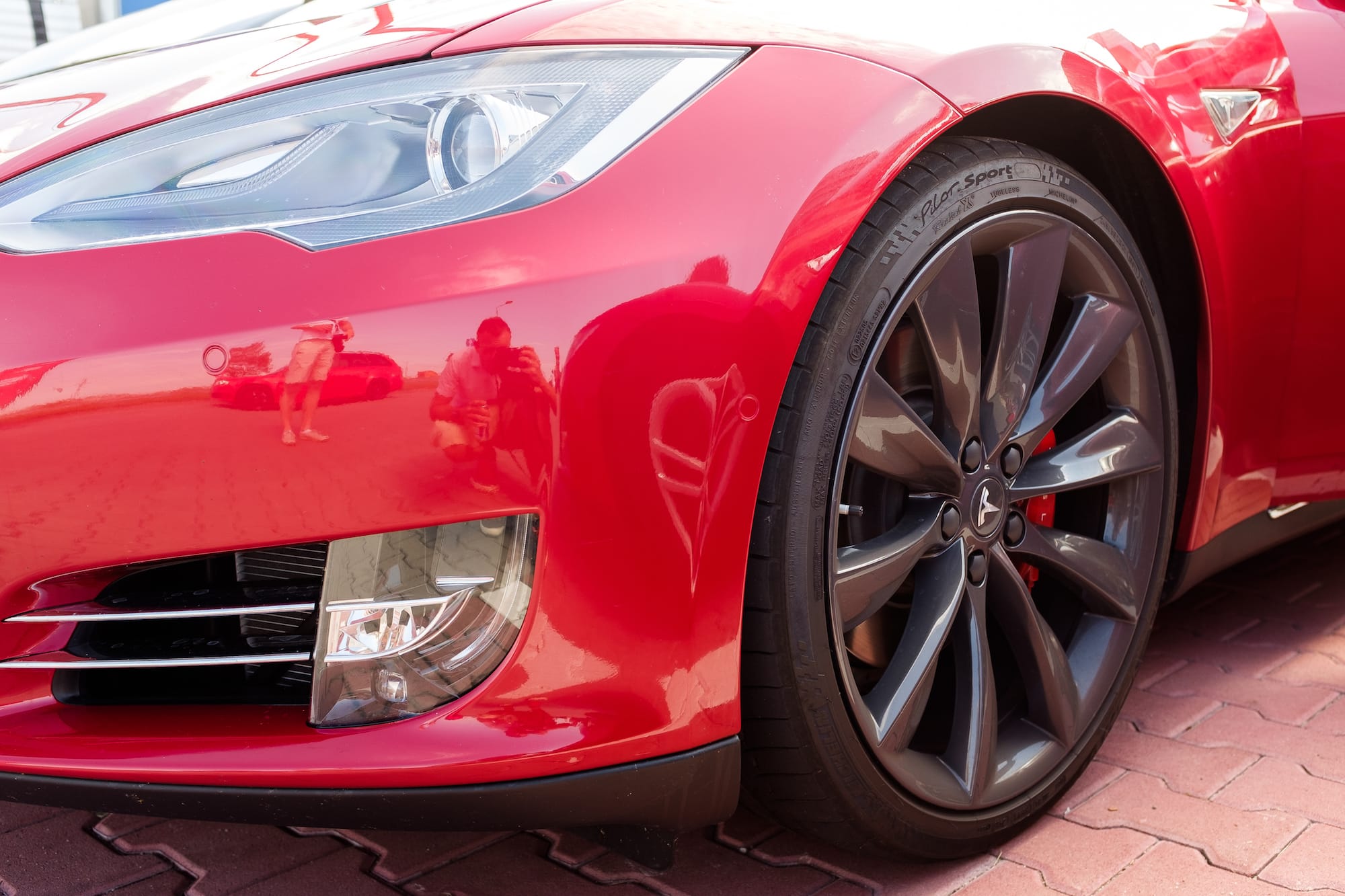 Zdjęcie okładkowe wpisu Tesla Model S P90D – pierwsze wrażenia