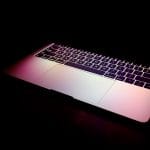 Zdjęcie okładkowe wpisu: MacBook Pro 13″ z Touch Bar – dzień #3