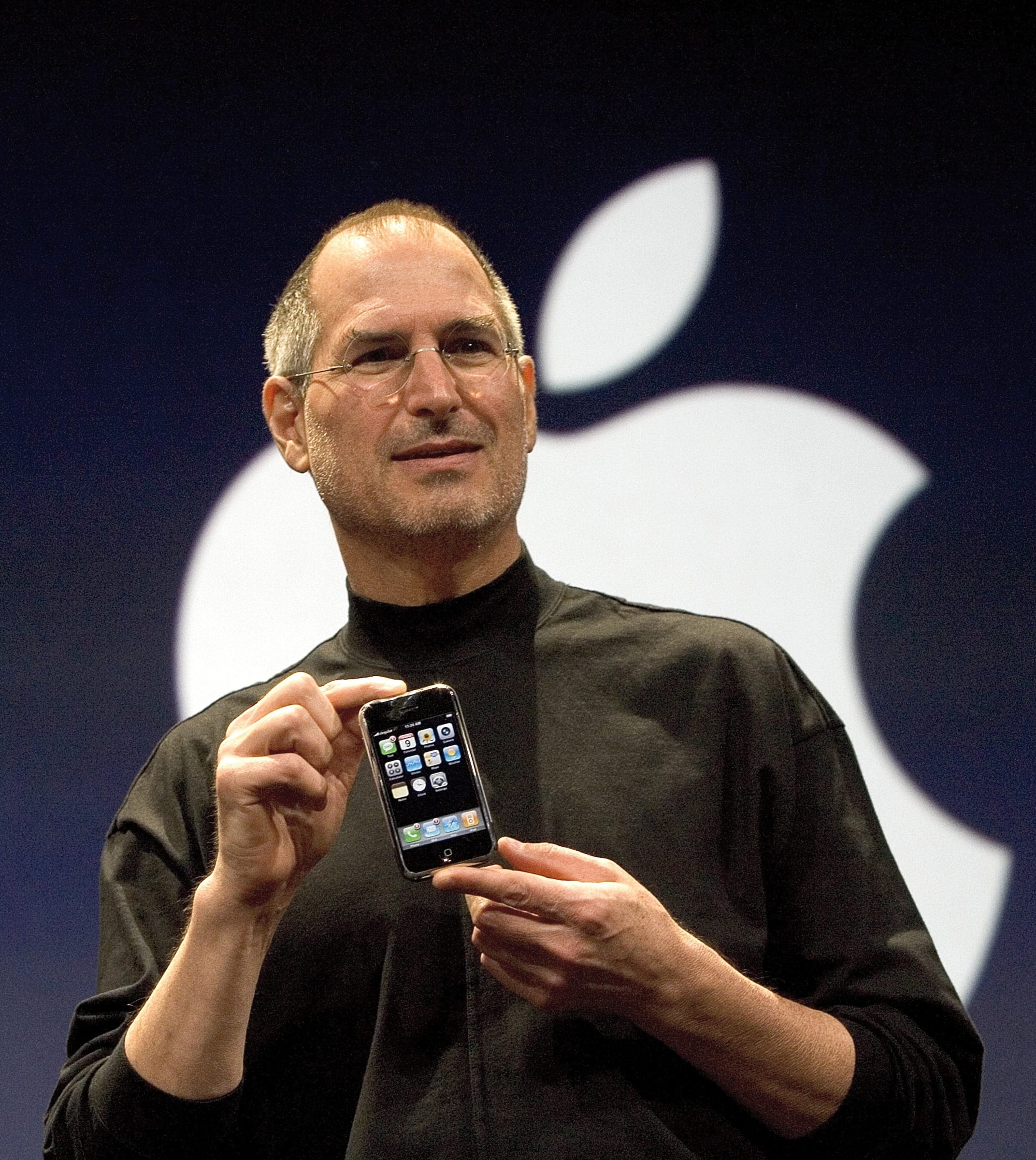 Zdjęcie okładkowe wpisu 9 stycznia 2007 roku Steve Jobs zaprezentował pierwszego iPhone’a