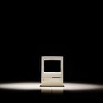Zdjęcie okładkowe wpisu: 33 lata temu do sprzedaży trafił pierwszy Macintosh; własnego kupiłem 3 lata temu
