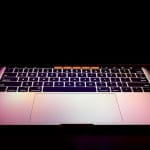 Zdjęcie okładkowe wpisu: Dziennik MacBook Pro 13″ (mid 2019) – dzień 1 – konfiguracja i benchmarki