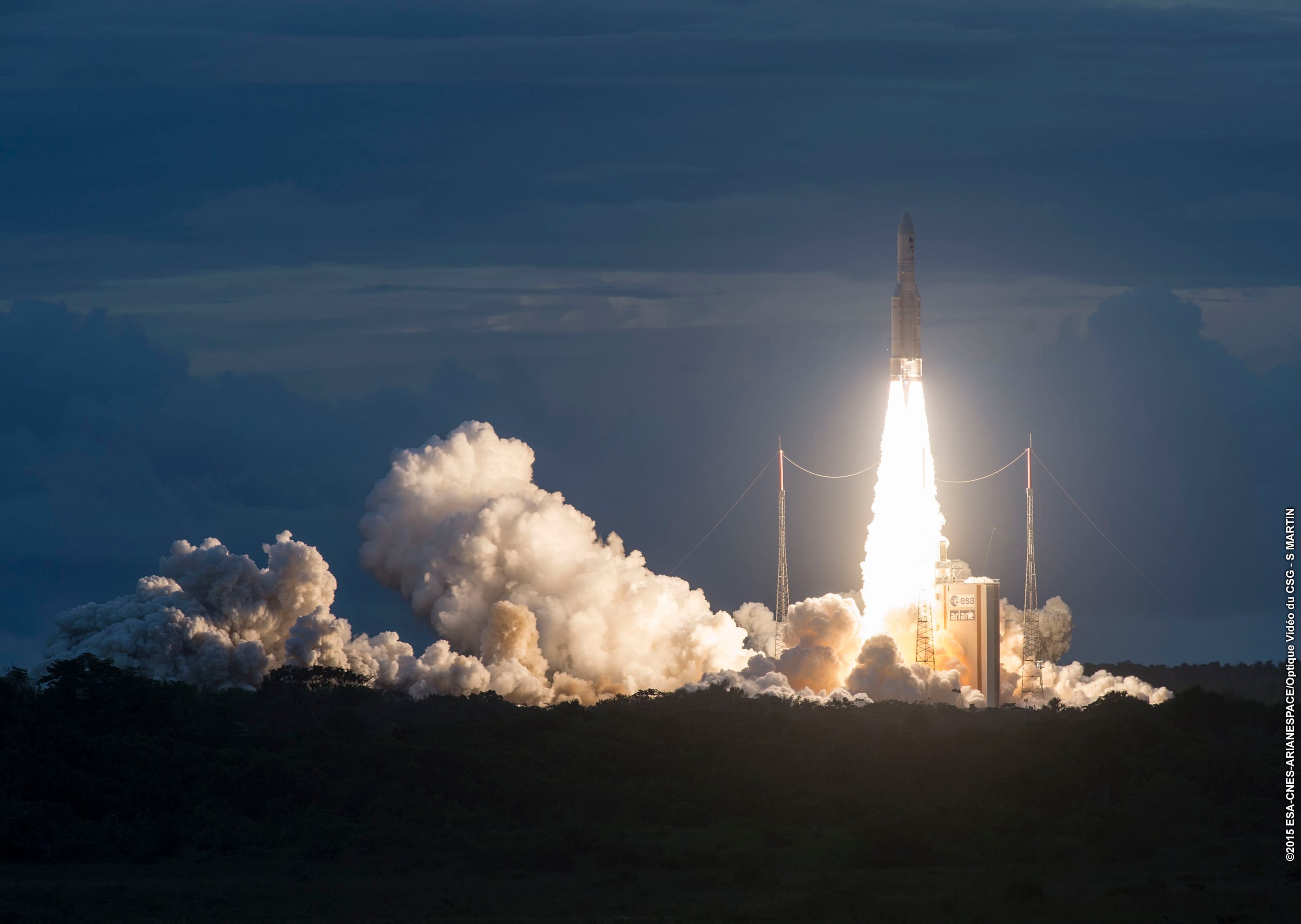 Zdjęcie okładkowe wpisu Nieudany start europejskiej rakiety Ariane 5
