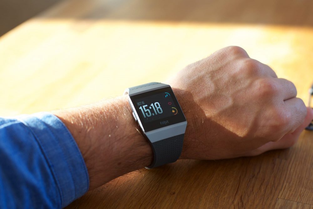 Zdjęcie okładkowe do wpis Fitbit Ionic – pierwsze wrażenia
