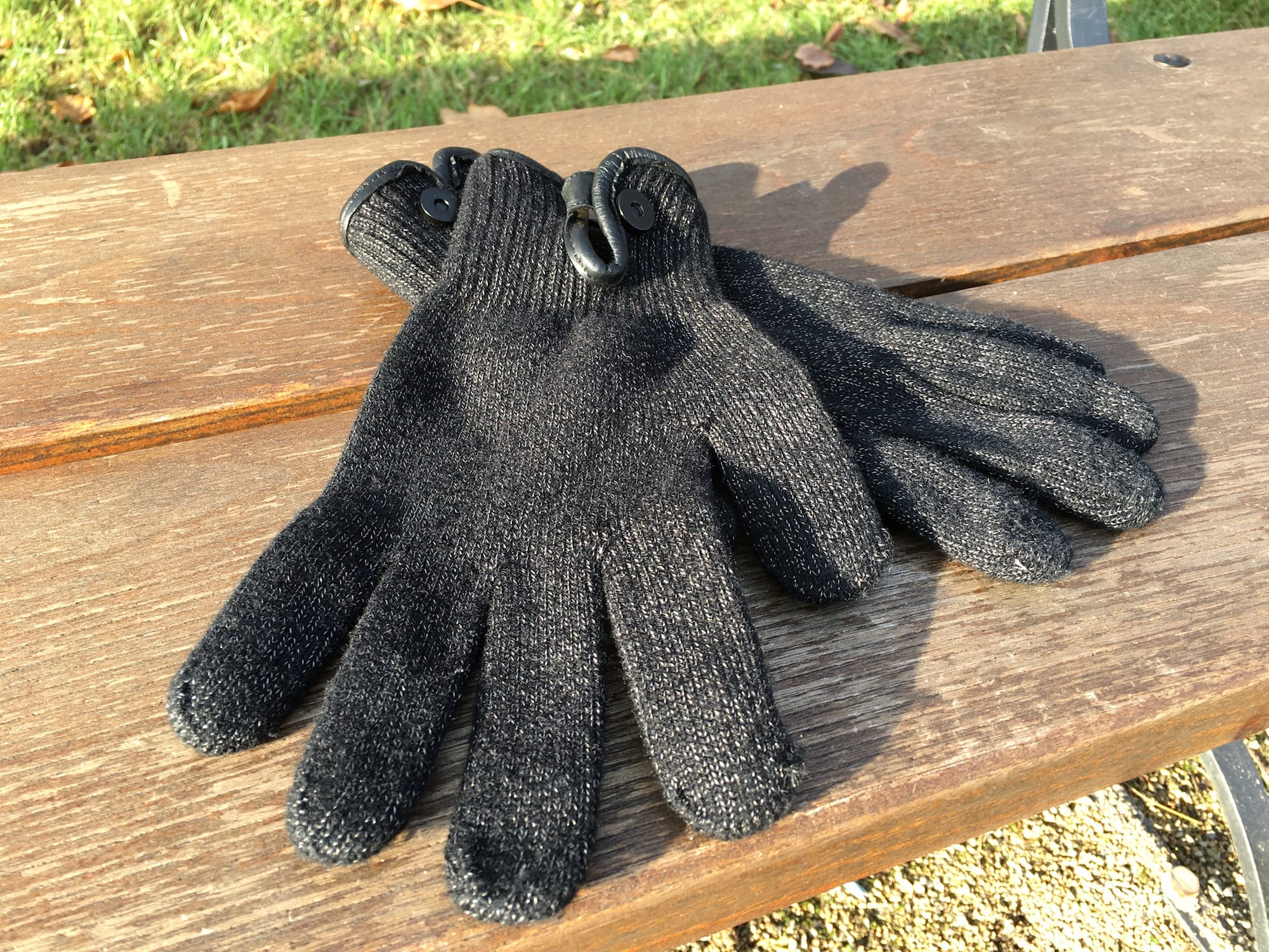 Zdjęcie okładkowe wpisu Mujjo Single Layered Touchscreen Gloves na zimę