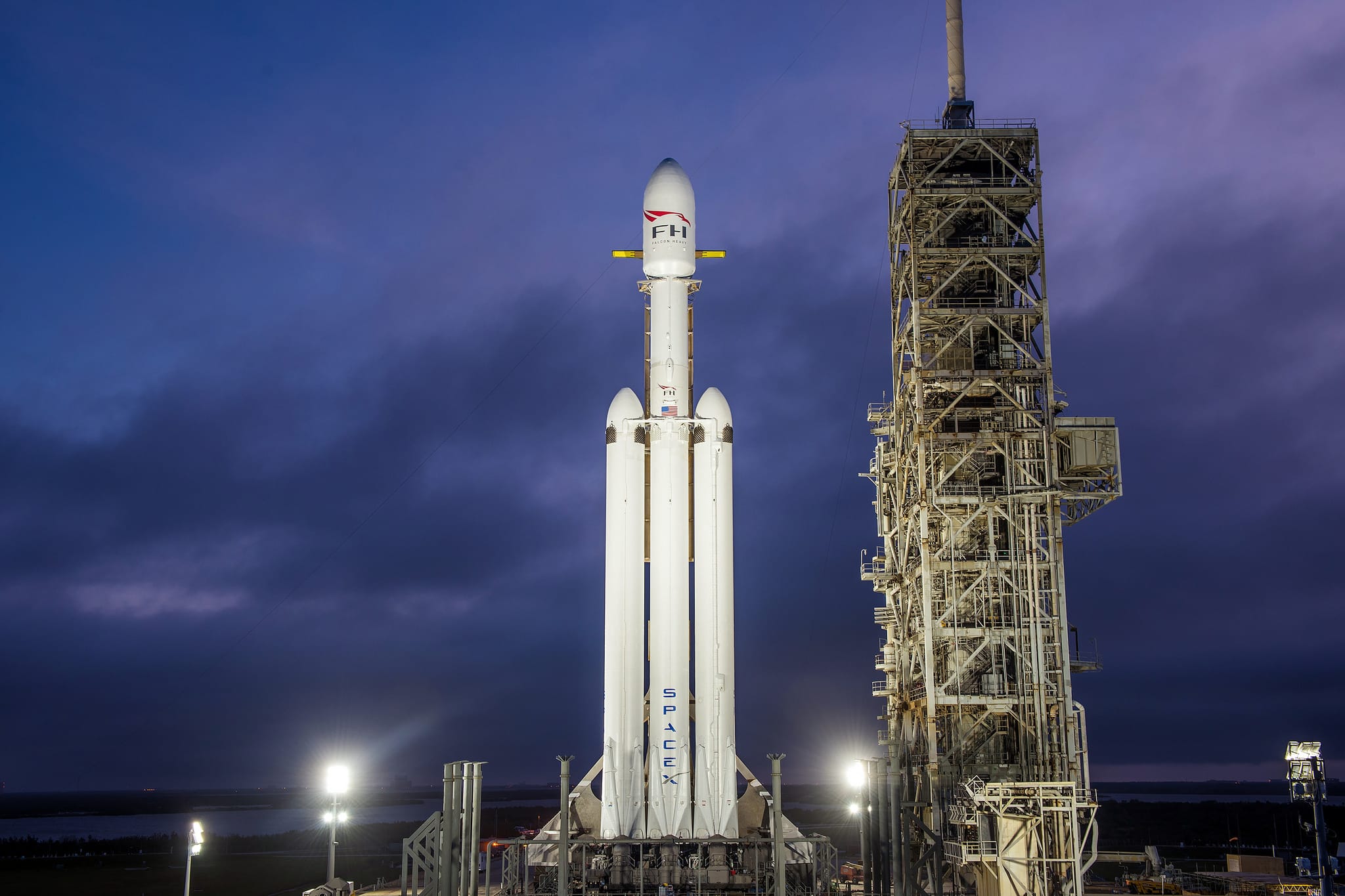 Zdjęcie okładkowe wpisu Znamy datę pierwszego startu Falcona Heavy