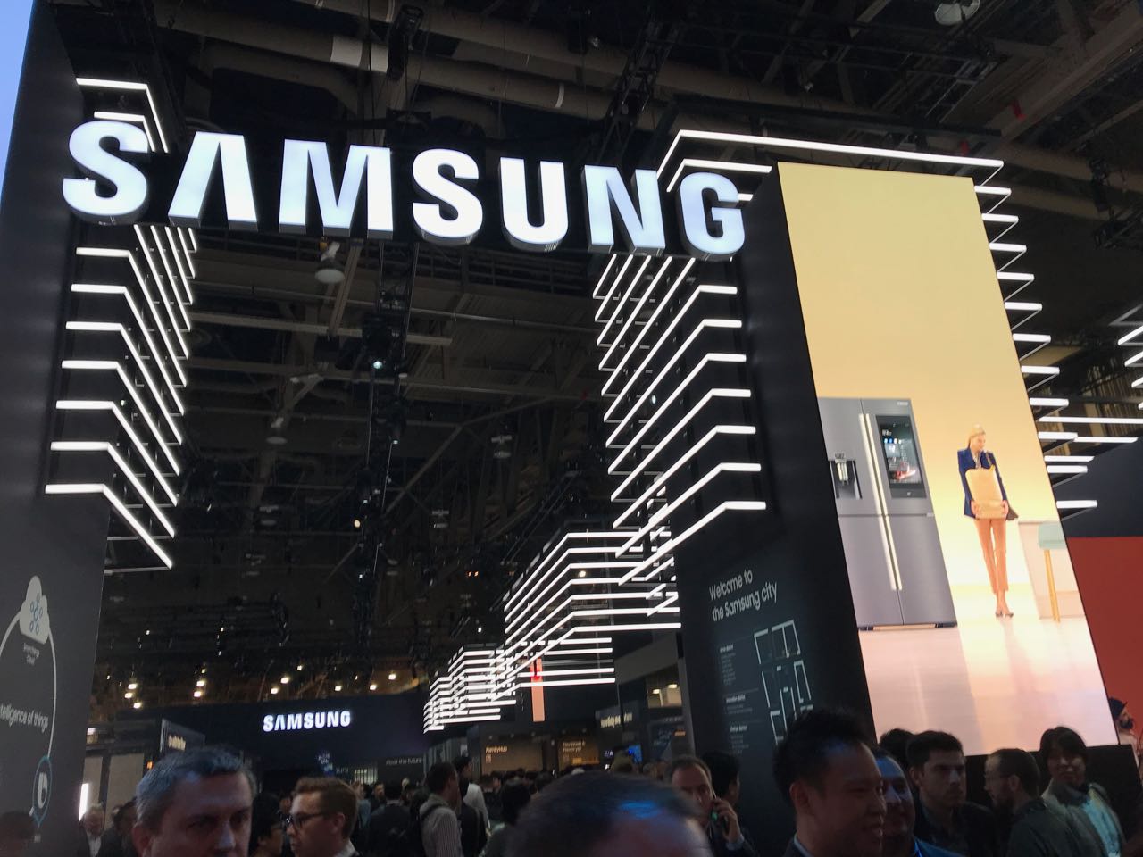 Zdjęcie okładkowe wpisu Pierwsze wieści o nowych telewizorach Samsunga – NU7000, czyli następca MU7002