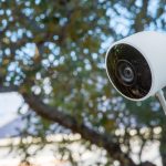 Zdjęcie okładkowe wpisu: Nest Cam Outdoor – świetna kamera zewnętrzna dla emigrantów