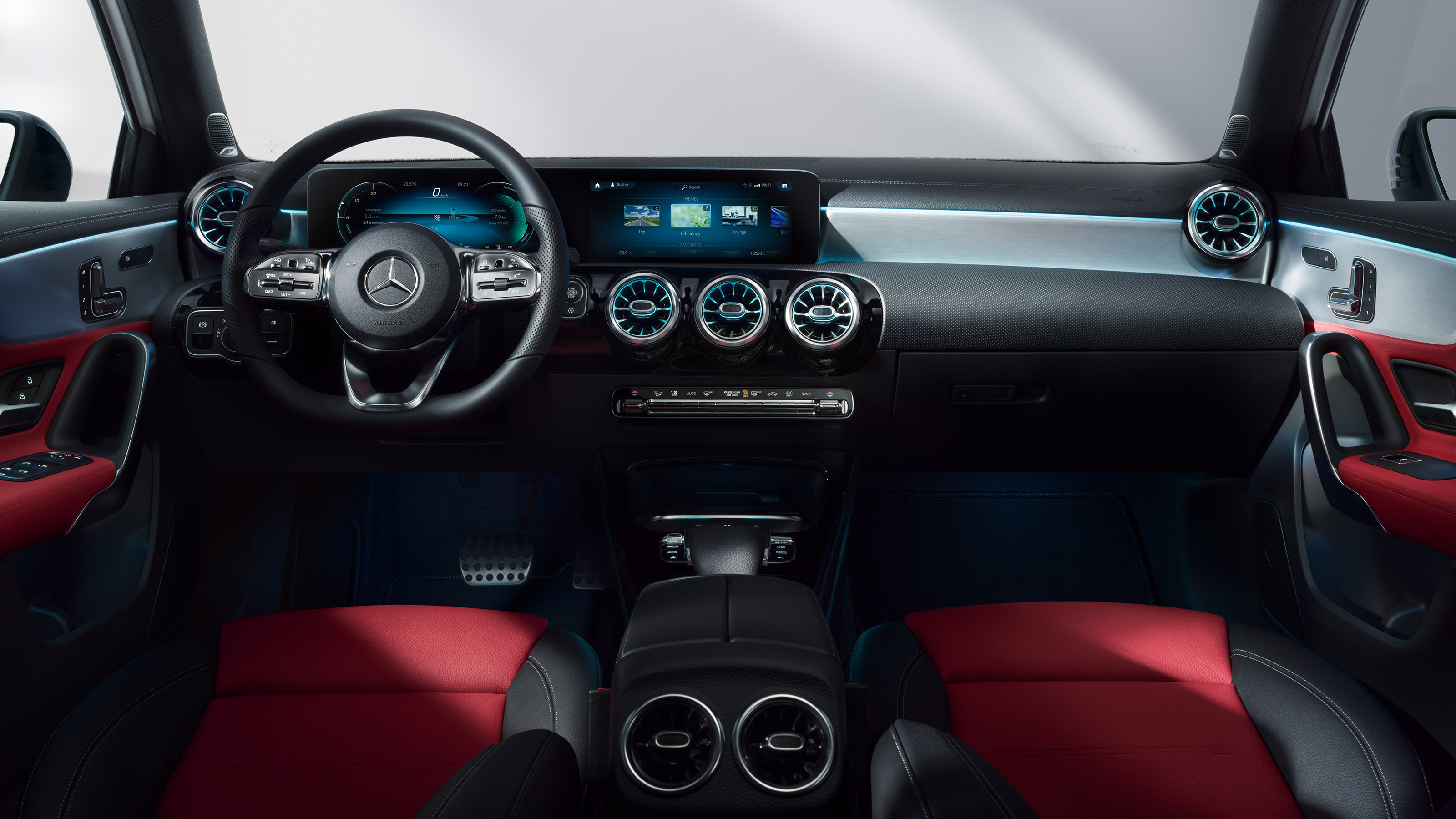 Zdjęcie okładkowe wpisu Bezprzewodowe CarPlay dostępne w nowym Mercedesie Klasy A