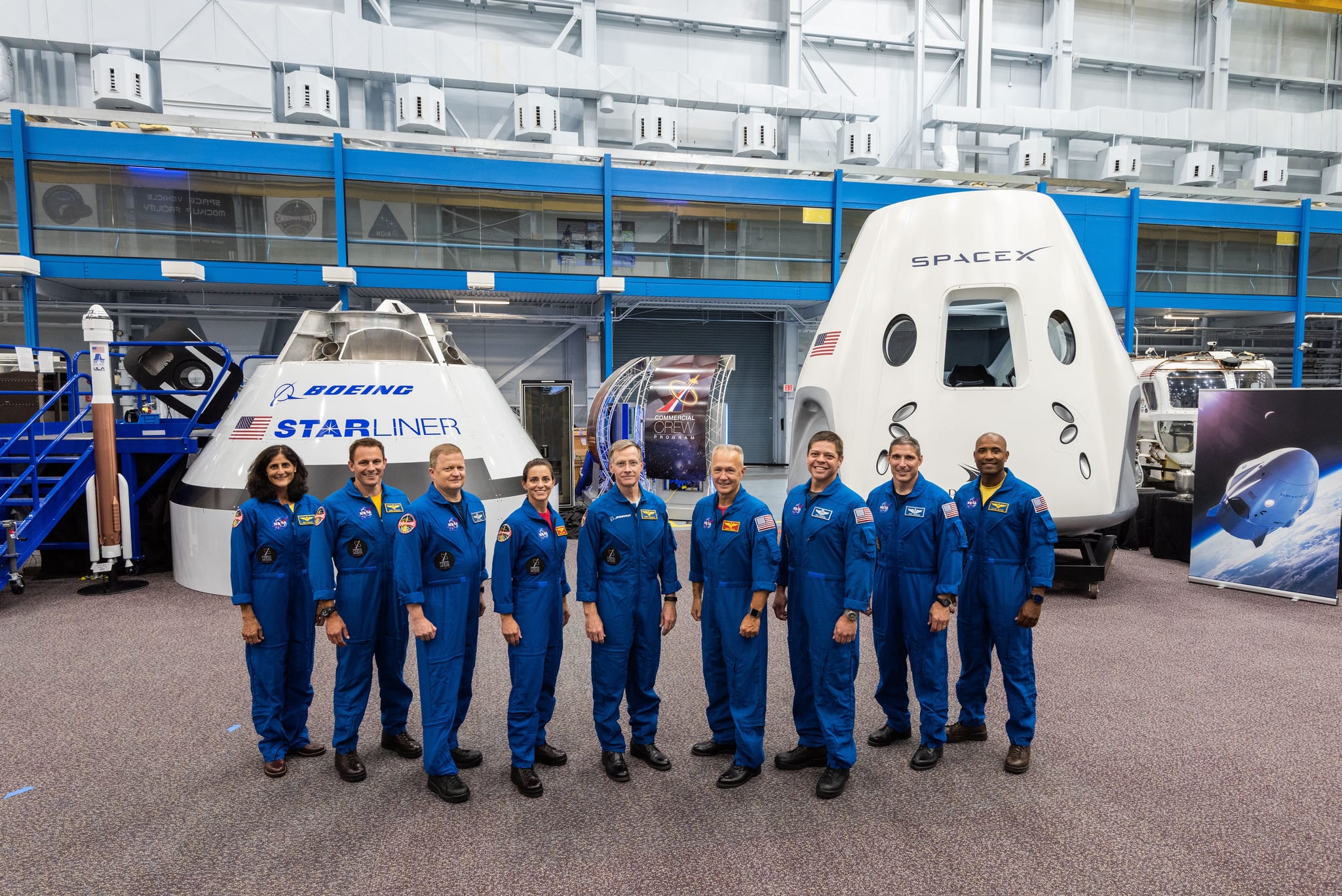 spacex announces space crew