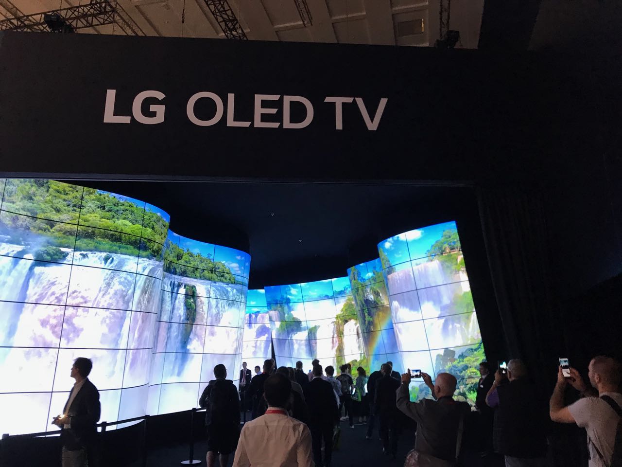 Zdjęcie okładkowe wpisu LG potwierdza trendy w telewizorach na IFA 2018