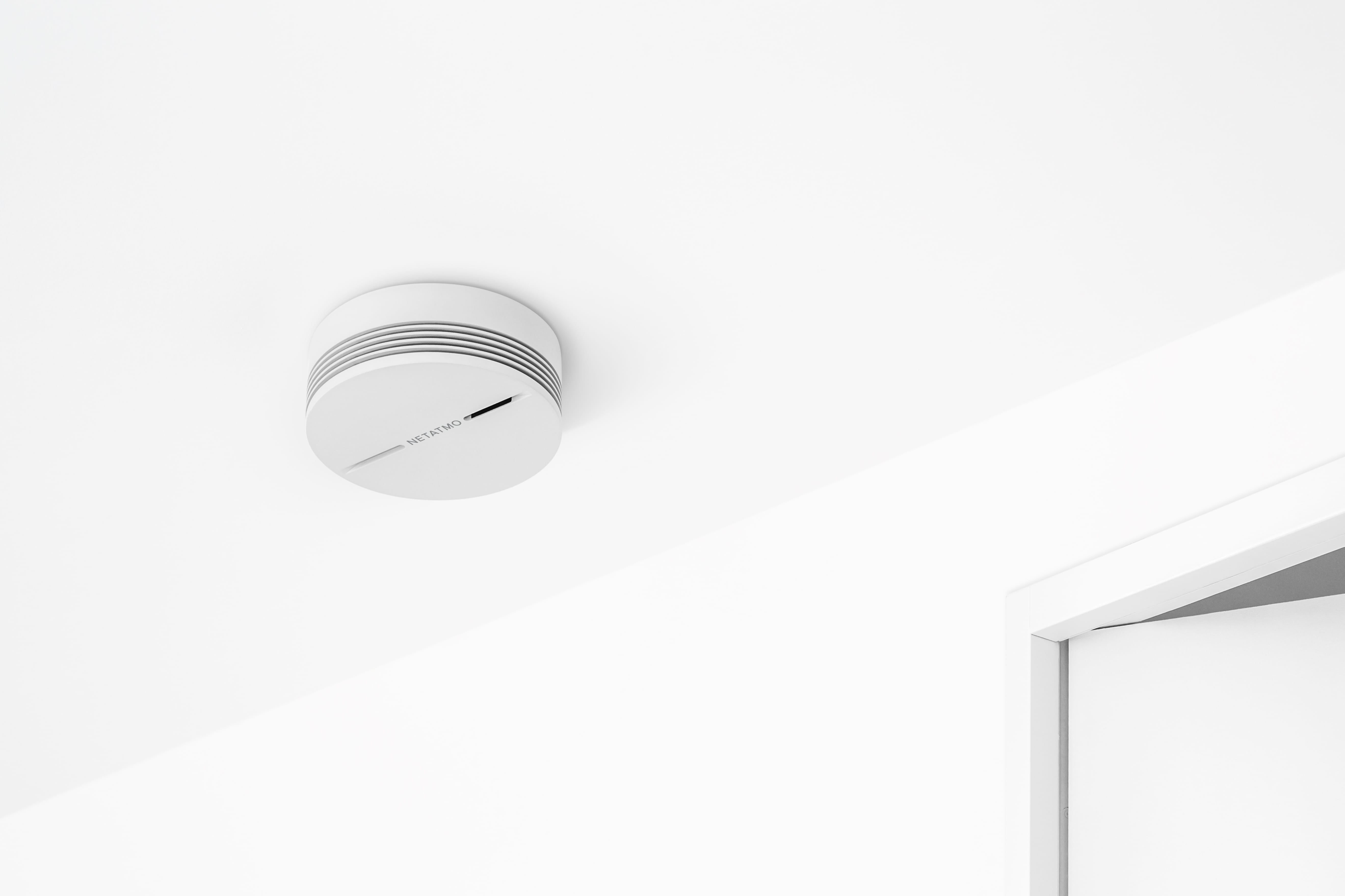 Zdjęcie okładkowe wpisu Netatmo Smart Smoke Alarm – Inteligentny Czujnik