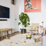 Zdjęcie okładkowe wpisu: Rozmieszczenie przewodów głośnikowych, przewodów sieciowych i gniazdek elektrycznych w domu – o czym warto pamiętać