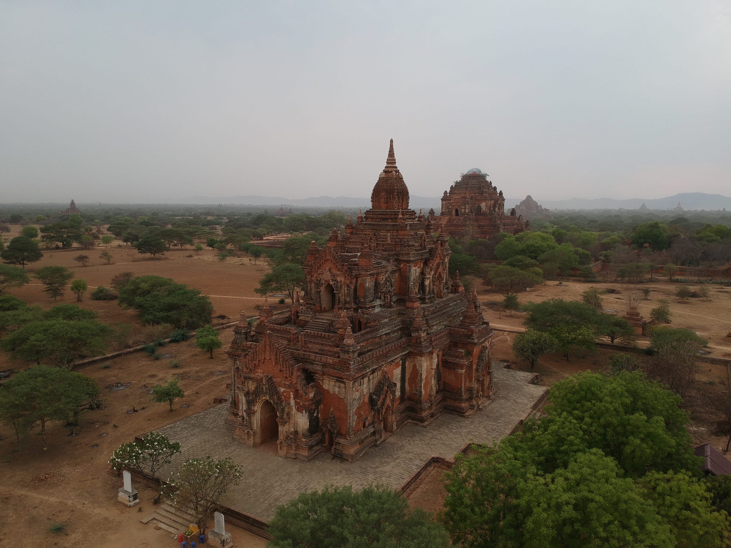 Zdjęcie okładkowe wpisu Myanmar – ostatni dzwonek na zobaczenie Azji niezmienionej przez turystów