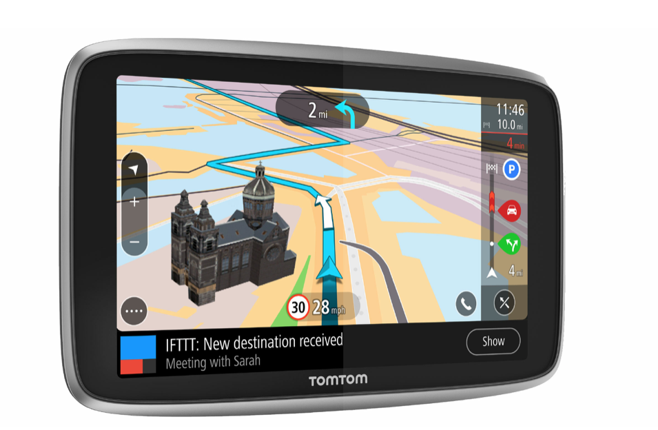 Klasyczna nawigacja w czasach CarPlay TomTom Go Premium