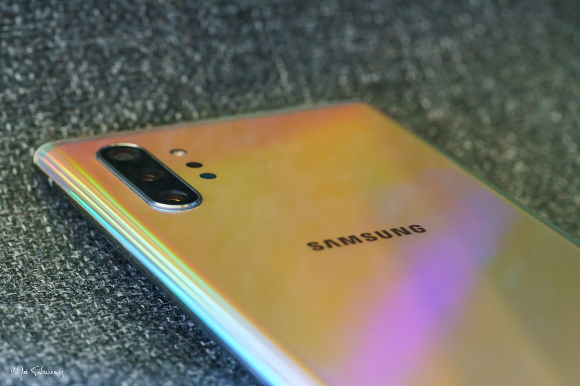 Zdjęcie okładkowe wpisu Samsung udowadnia, że smartfon może być bezpieczny