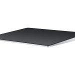 Zdjęcie okładkowe wpisu: Mac Pro ma w komplecie srebrno-czarne akcesoria – Magic Trackpad, Magic Mouse i Magic Keyboard