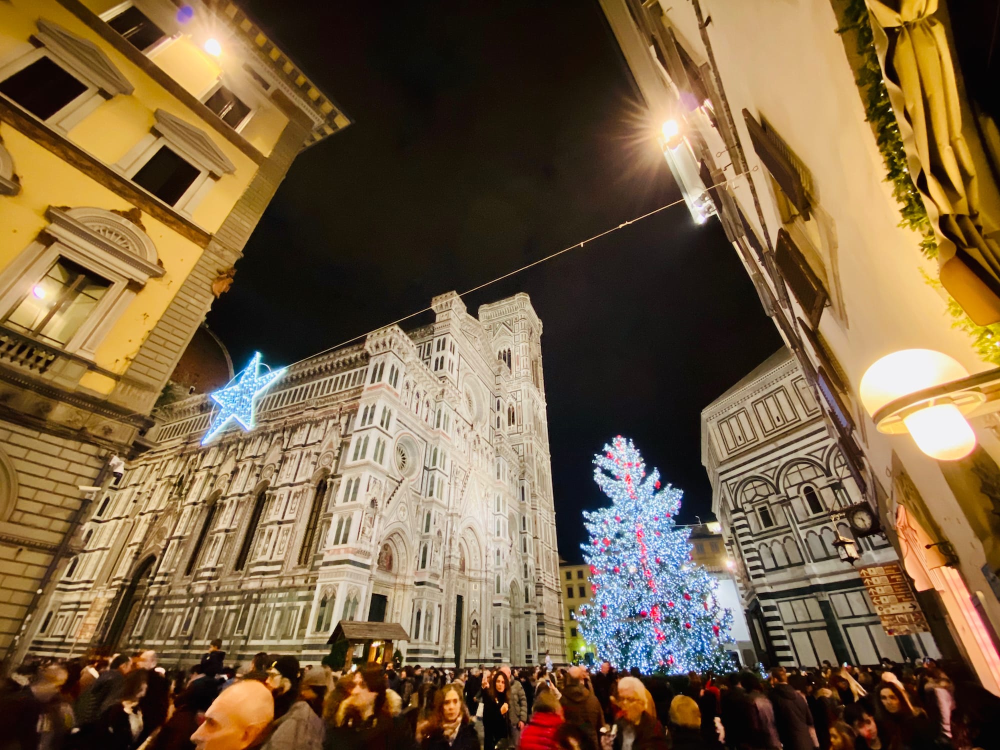 Zdjęcie okładkowe wpisu Start sezonu świątecznego we Florencji