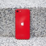 Zdjęcie okładkowe wpisu: iPhone SE – namieszał na rynku
