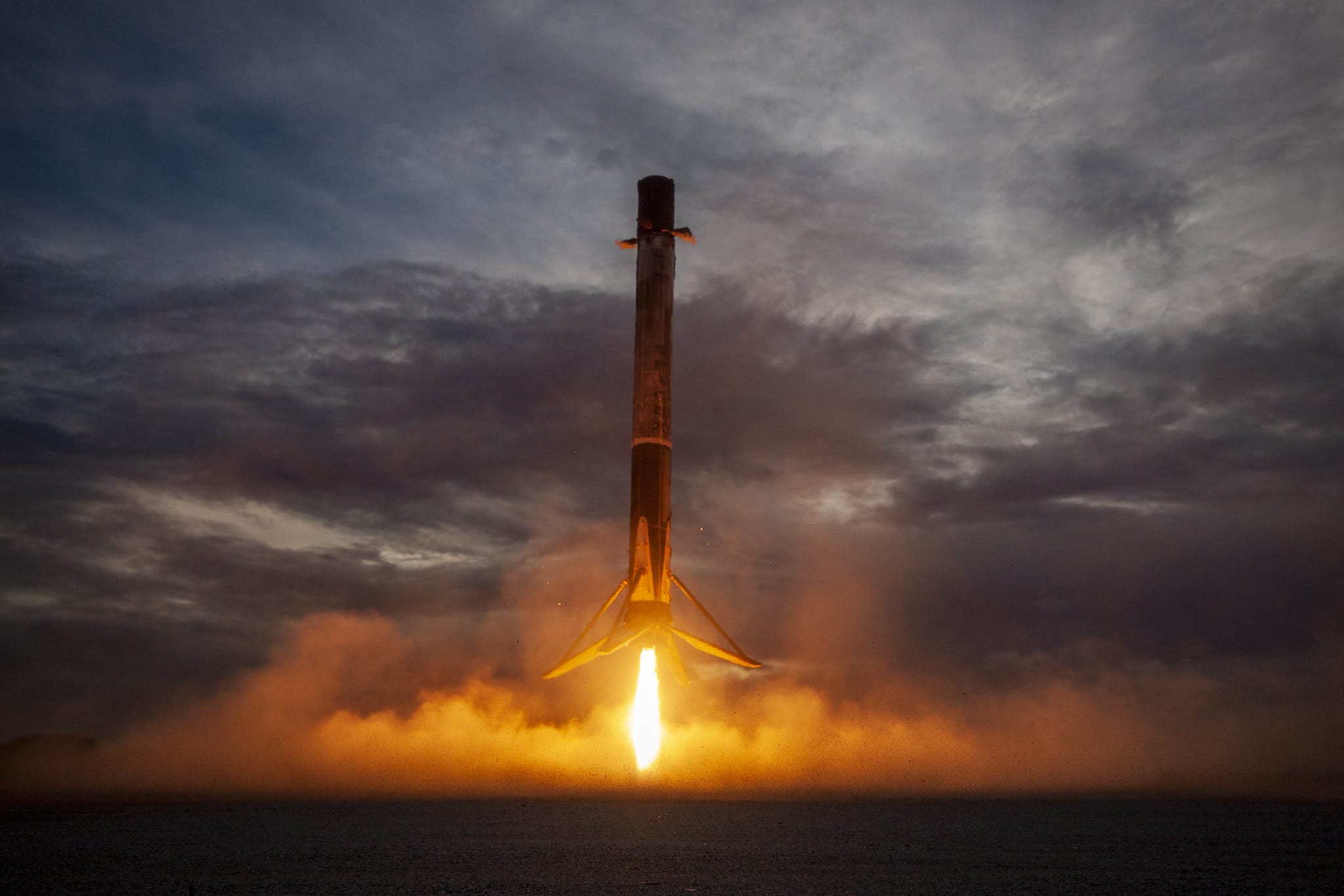 Zdjęcie okładkowe wpisu Reuters: SpaceX Elona Muska buduje sieć szpiegowskich satelitów dla Stanów Zjednoczonych
