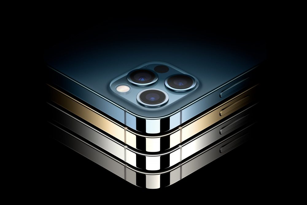 Zdjęcie okładkowe do wpis iPhone 12, 12 Mini, 12 Pro i 12 Pro Max – czym się różnią i którego warto kupić?
