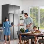 Zdjęcie okładkowe wpisu: Szafa odświeżająca ubrania, większe lodówki i rosnąca popularność oczyszczaczy powietrza – sprawdzamy co w AGD zmieniły ostatnie miesiące
