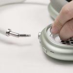 Zdjęcie okładkowe wpisu: AirPods Max – pałąk można zdemontować narzędziem do wyciągania karty SIM
