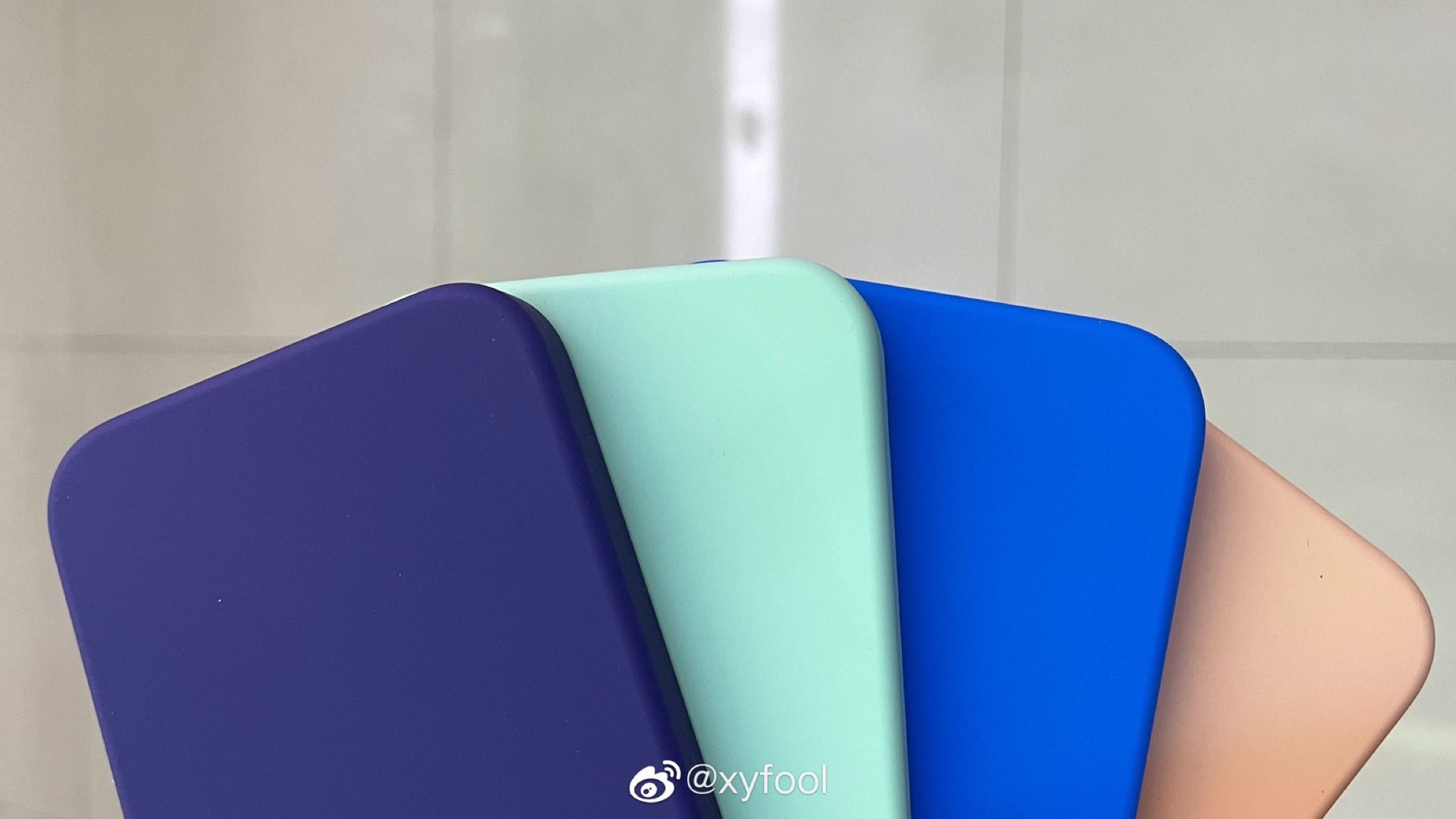 Zdjęcie okładkowe wpisu Wiosenne kolory akcesoriów Apple – premiera w tym miesiącu