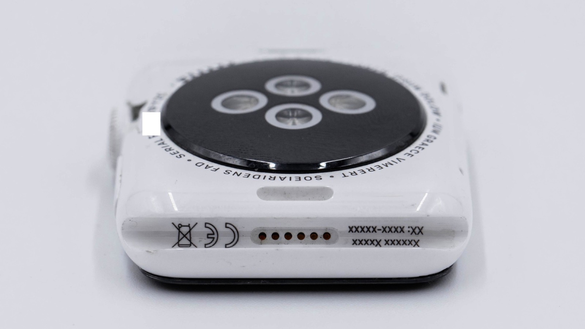 Zdjęcie okładkowe wpisu Testowa ceramiczna edycja zegarka Apple Watch Series 0