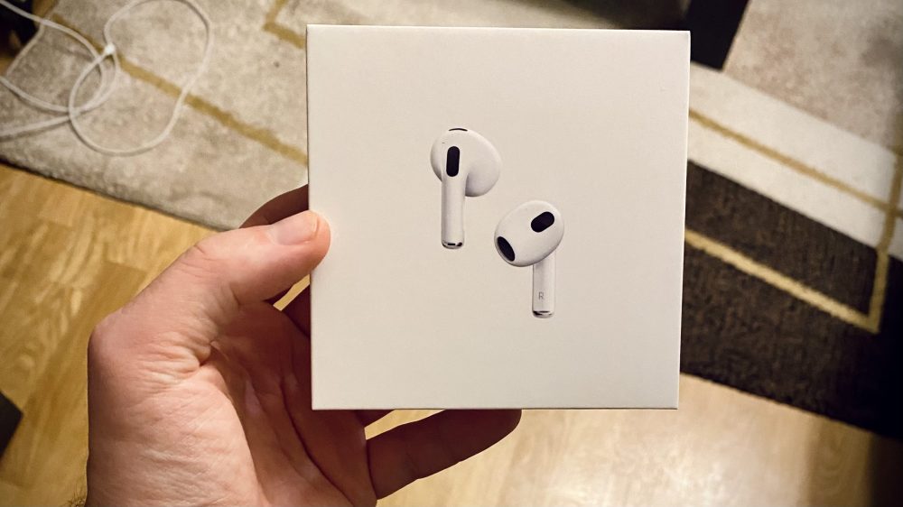 Zdjęcie okładkowe do wpis Nowe firmware AirPods Pro 3