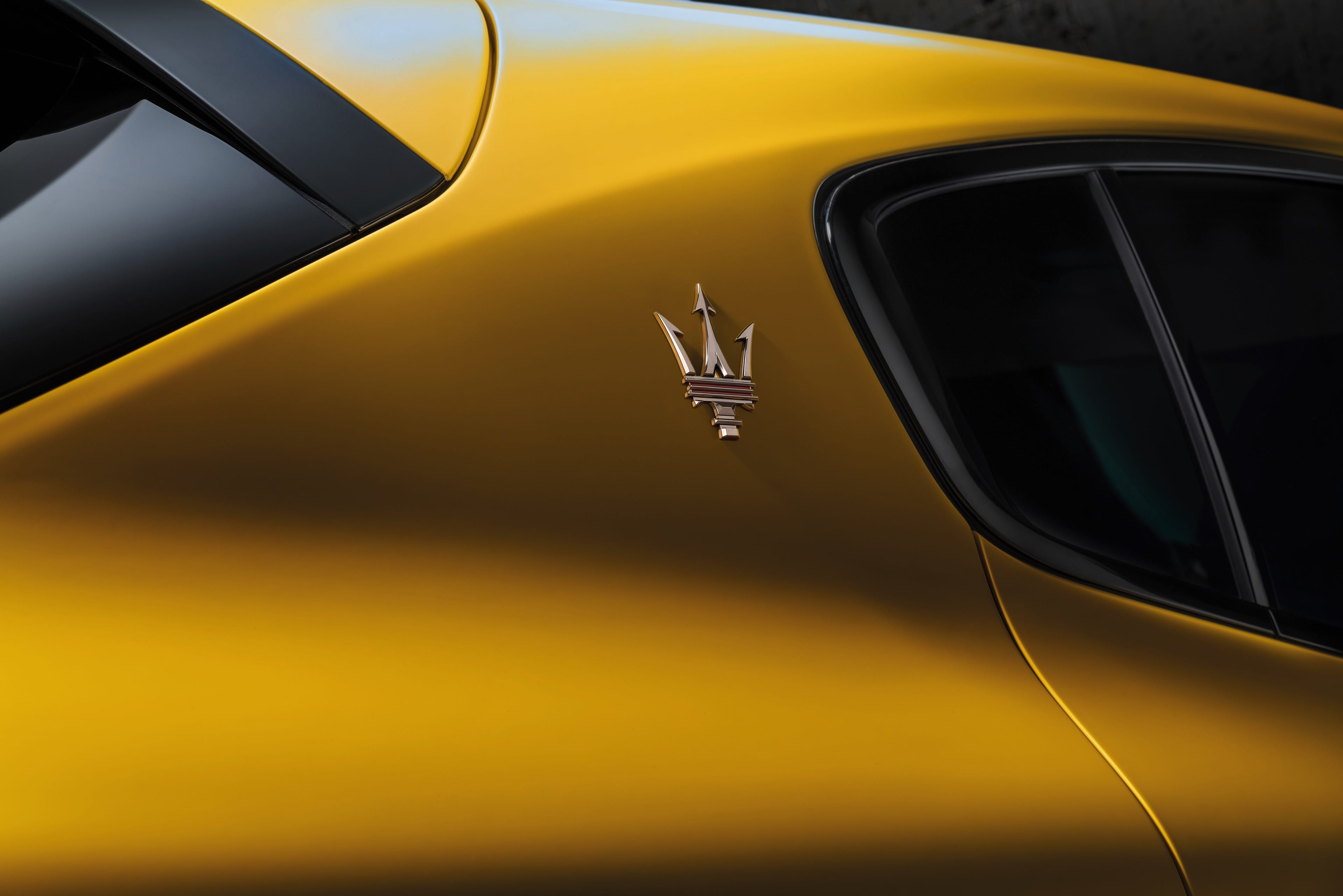 Zdjęcie okładkowe wpisu Maserati Grecale – specyfikacja, cennik i galeria [144 zdjęcia]