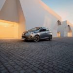 Zdjęcie okładkowe wpisu: Odświeżony Renault Zoe 2023 – tylko jedna wersja wyposażenia