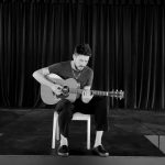 Zdjęcie okładkowe wpisu: Steven Spielberg wyreżyserował i nakręcił teledysk na iPhonie