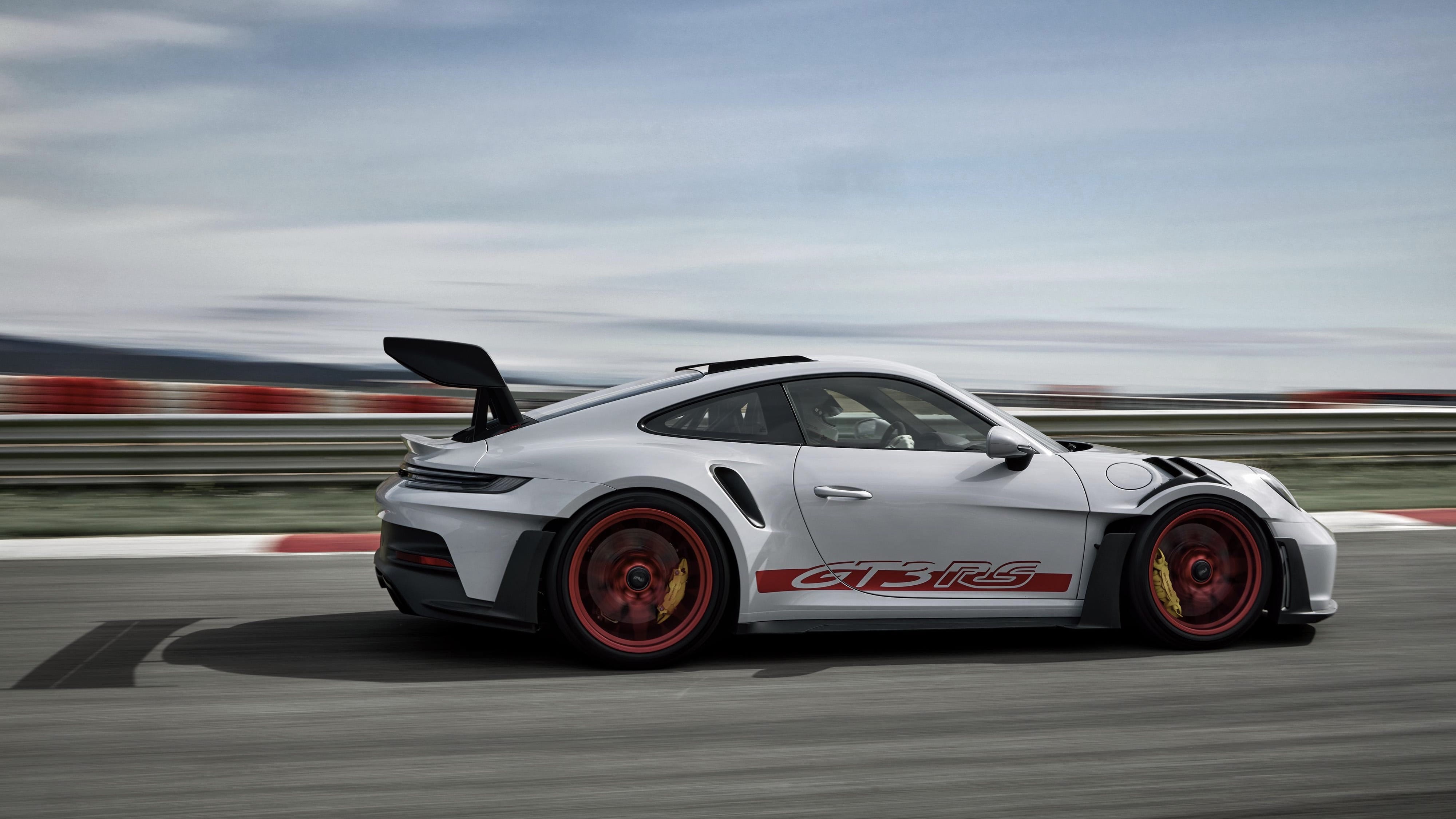 Porsche GT3 RS (992) - RSR Bookings - The Experience of a Lifetime