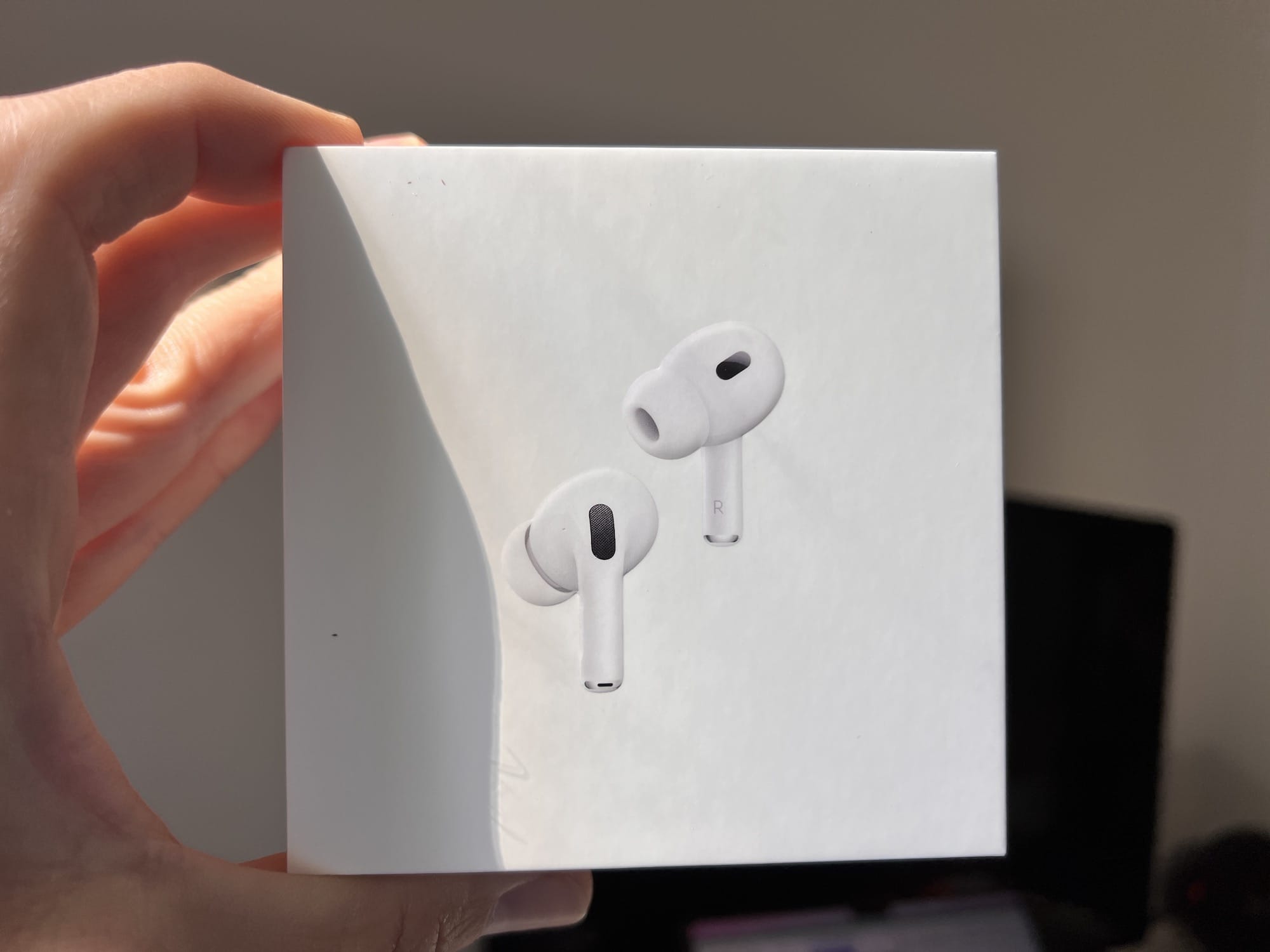 AirPods Pro 2 Wyjmujemy Z Pude ka IMagazine