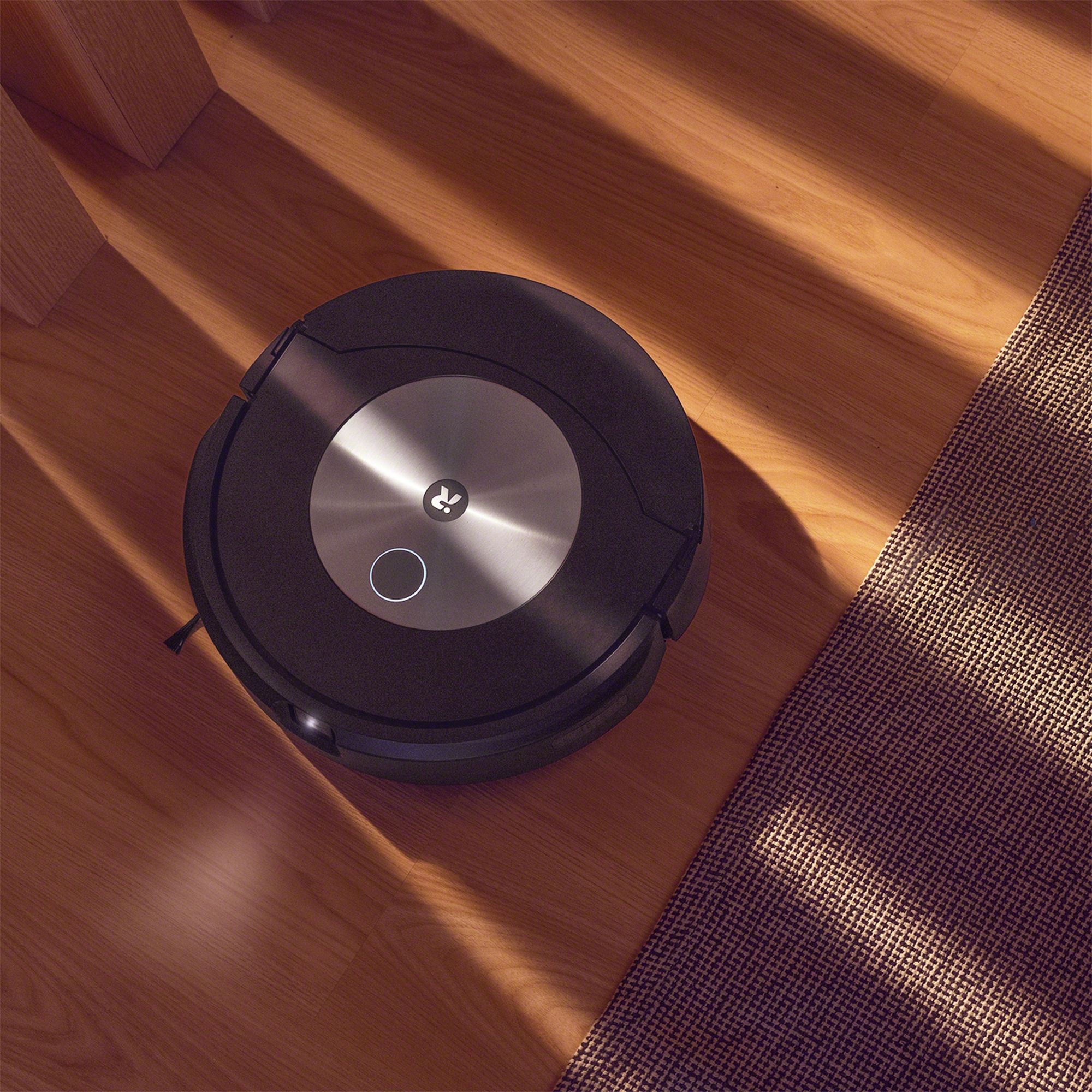 Zdjęcie okładkowe wpisu Nowy iRobot Roomba Combo j7+ z iRobot OS 5.0 – odkurza, mopuje i nie moczy dywanów