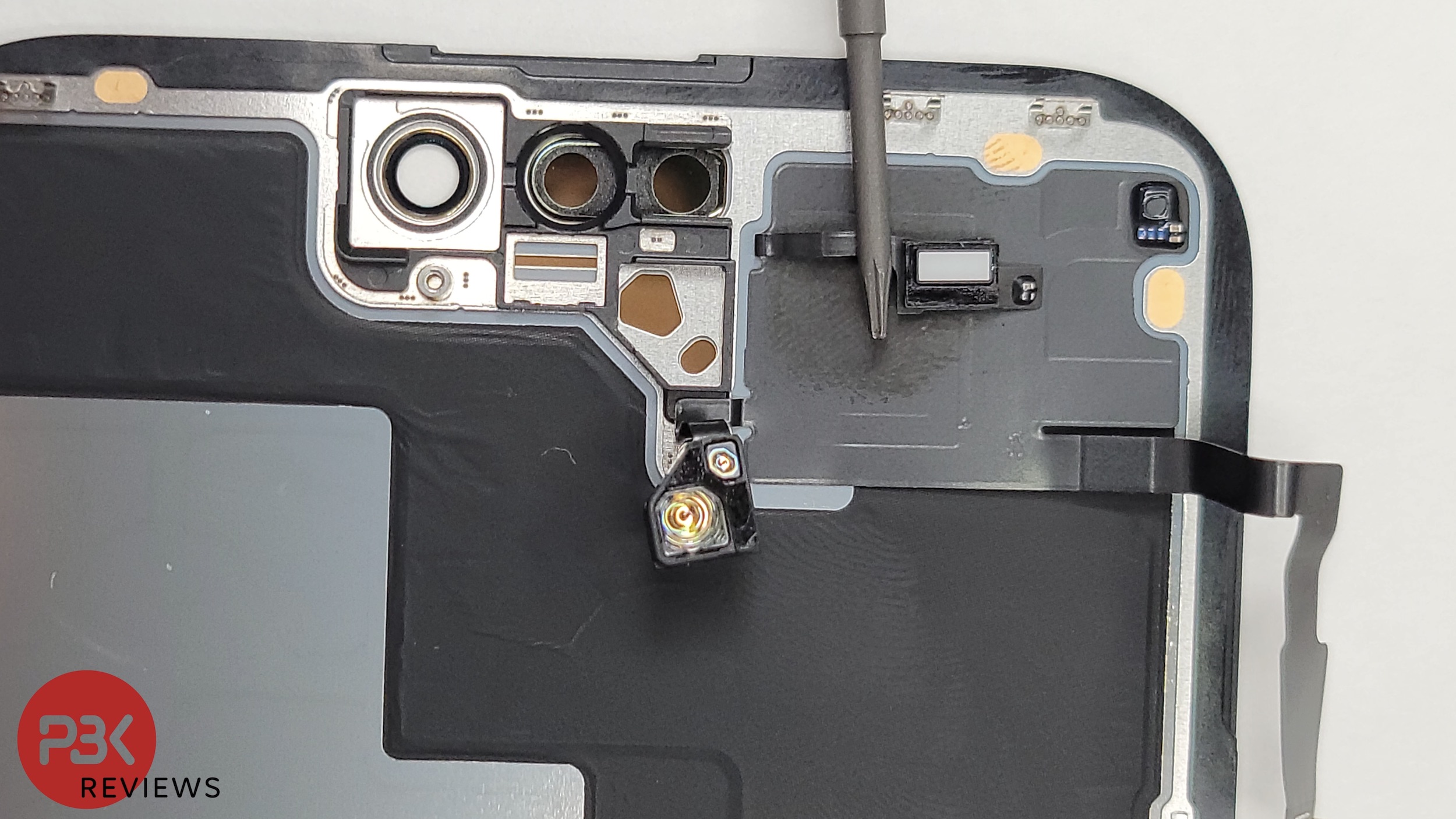 iphone-14-pro-max-teardown-2-imagazine