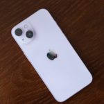 Zdjęcie okładkowe wpisu: Fioletowy iPhone 14 – pierwsze wrażenia