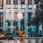 Zdjęcie okładkowe wpisu: Mężczyzna okradziony po zakupie 300 iPhone’ów w Apple Fifth Avenue