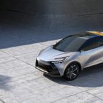 Zdjęcie okładkowe wpisu: Motopodsumowanie tygodnia #27 – automatyczne parkowanie na lotnisku, Volkswagen Poznań idzie w panele, AI w Audi projektuje felgi, nowe koncepty Toyoty i Lexusa