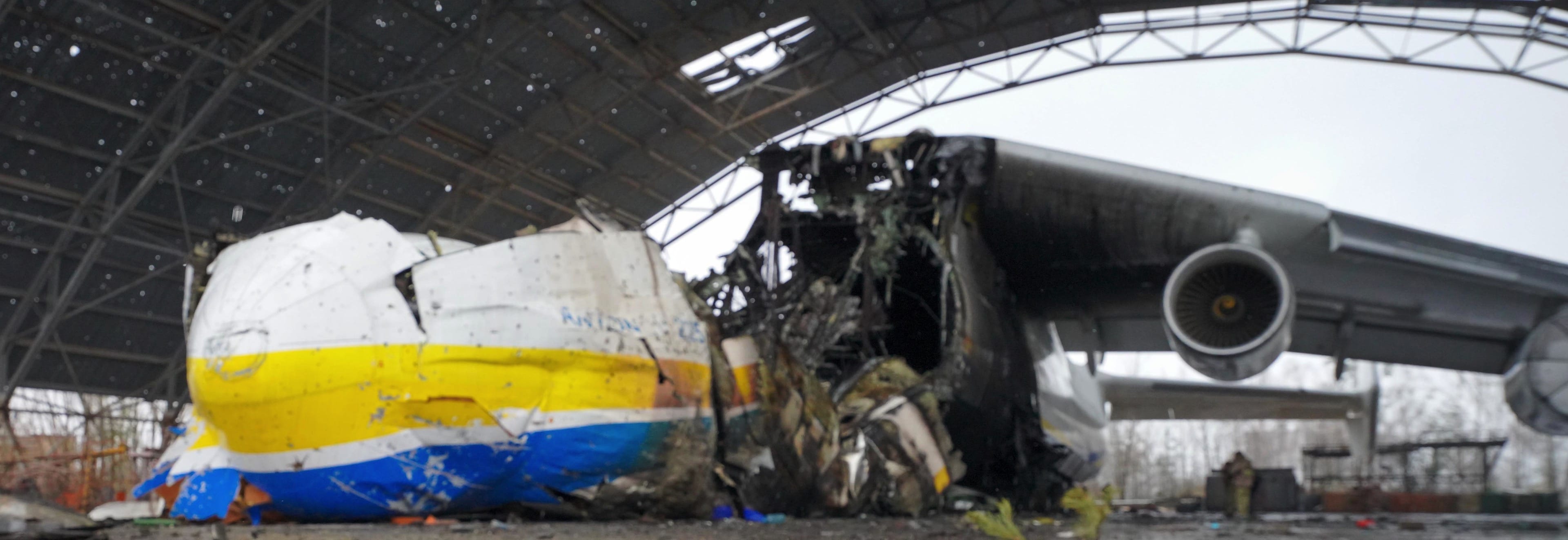 Zdjęcie okładkowe wpisu Antonov_Airport_after_Russian_invasion_of_Ukraine_and_Mriya_(cropped)-hero