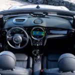 Zdjęcie okładkowe wpisu: Motopodsumowanie tygodnia #36 – pierwszy elektryk bez dachu, pierwsza hybryda Maybacha, VW testuje Touarega, a Peugeot wprowadza nowy napęd hybrydowy