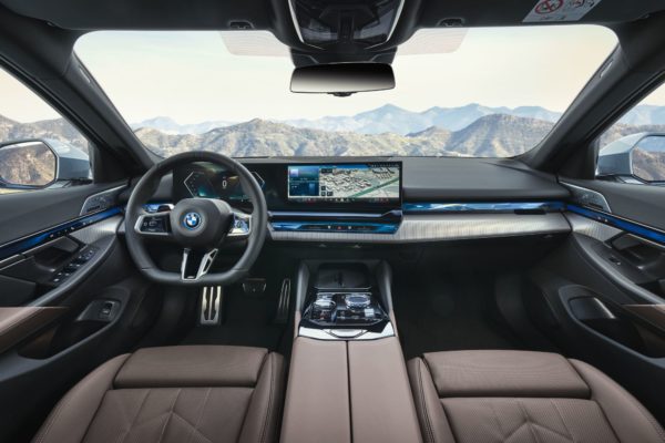 motopodsumowanie - nowe BMW i5