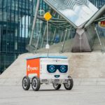 Zdjęcie okładkowe wpisu: Robot dostarcza jedzenie. Nie, nie w USA, czy Japonii. W Polsce